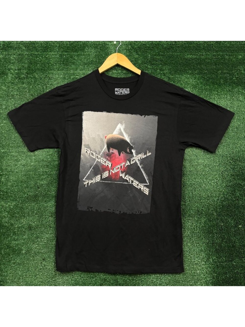 Roger Waters "This Is Not A Drill" Concert Tour Graphic Rock T-Shirt Size Large